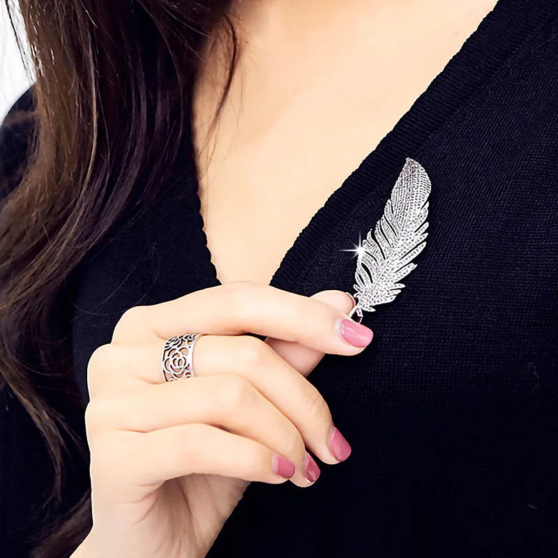 Luxury Copper Feather Brooch Women Wedding Jewelry Gift